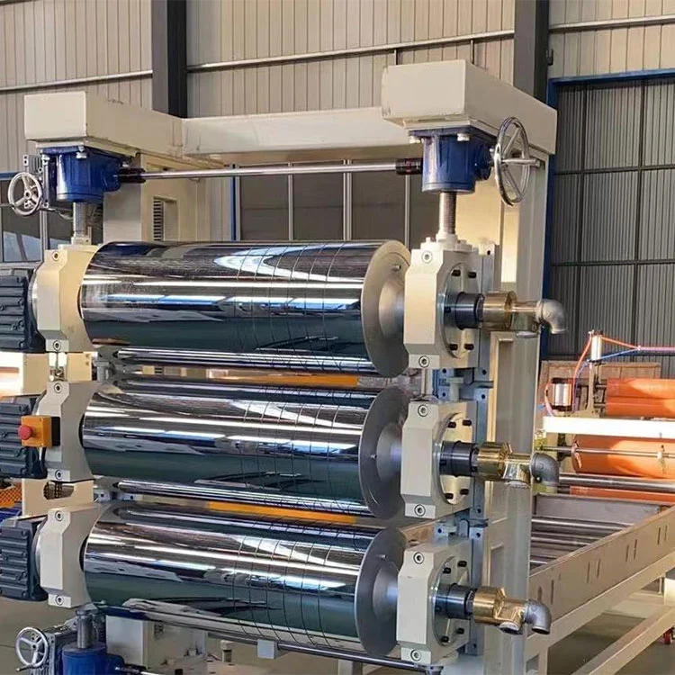 Máy đùn tấm trong suốt PVC mềm: Rõ ràng, linh hoạt và sẵn sàng để lăn