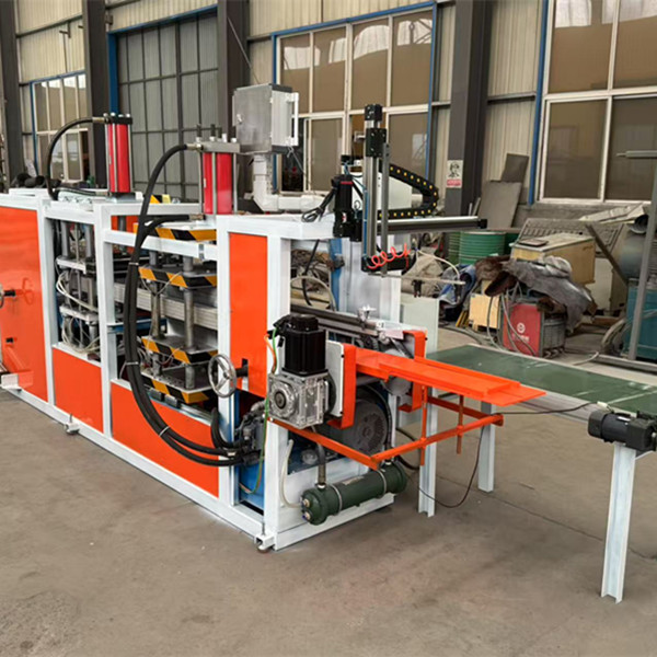 Máy khay cây giống hoàn toàn tự động đã được gỡ lỗi thành công